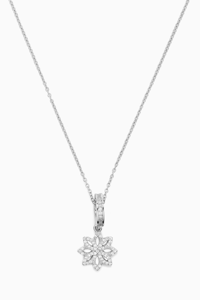 

Octagonal Star Necklace in Sterling Silver