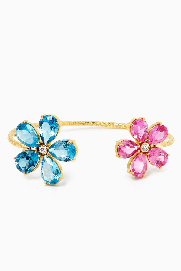 

Floral Topaz Open Bangle in 18kt Gold