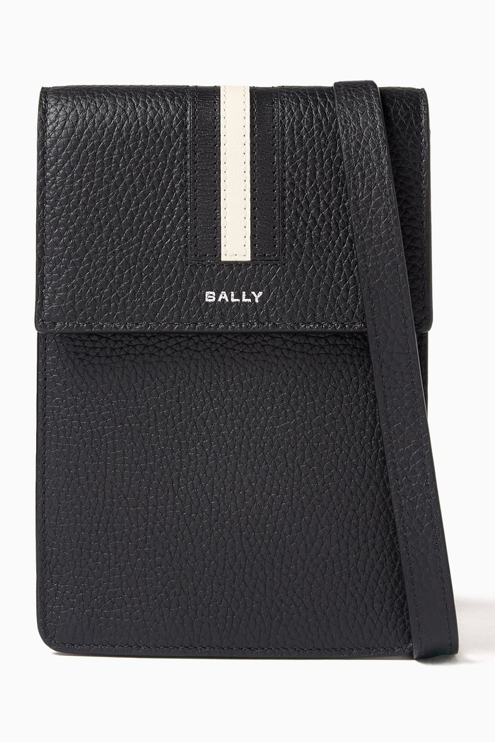 

Phone Wallet Case in Grained Leather, Black